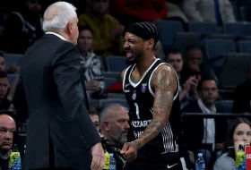 Ohrabrujuće vesti za Karlika - već sledeće nedelje skida gips!